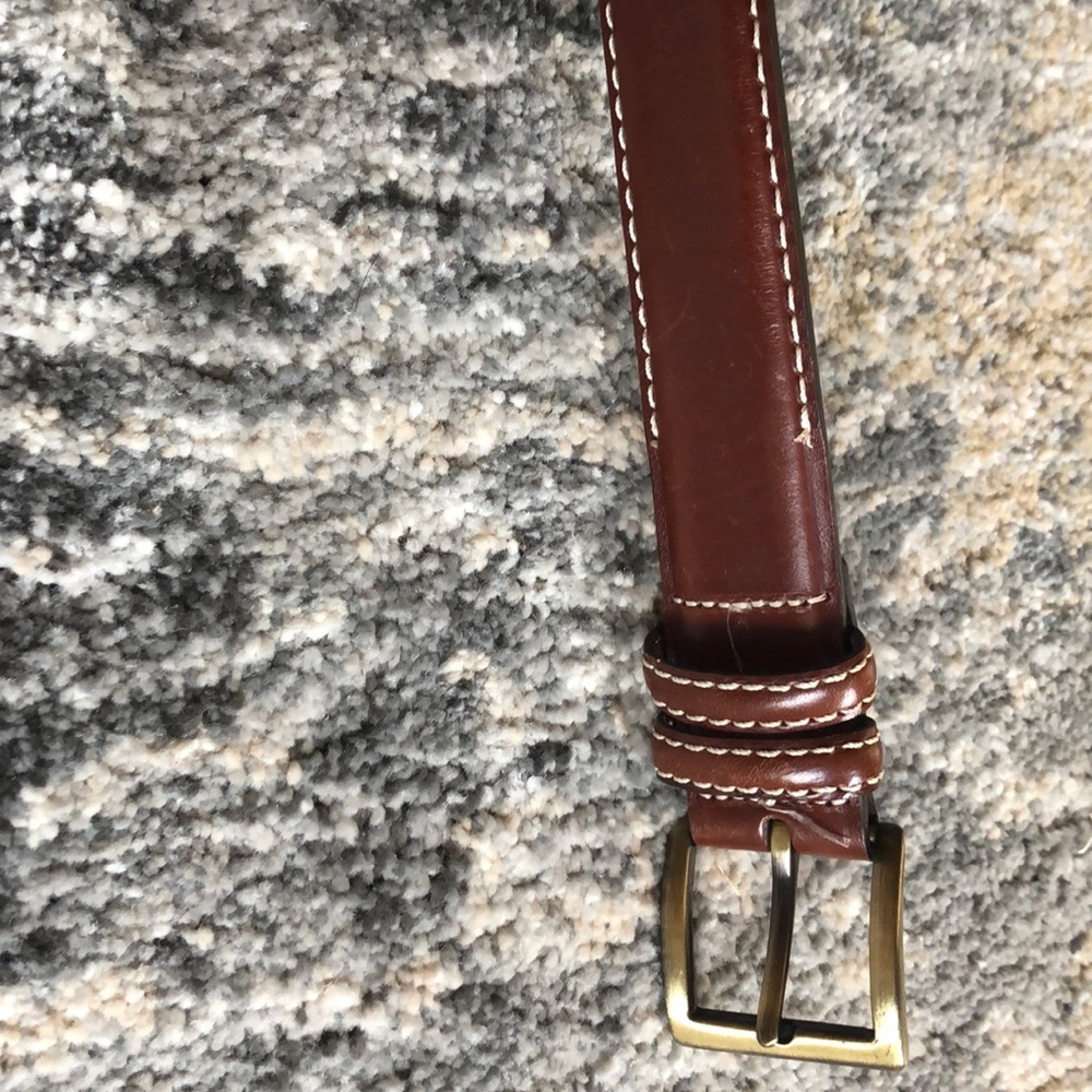 Men’s fine Italian leather belt